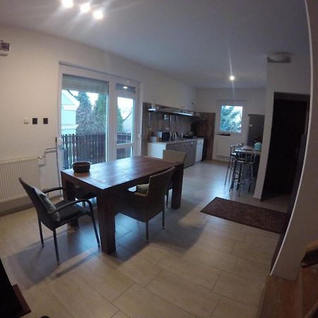 Dozsahaz Hotel Zalaegerszeg Buitenkant foto